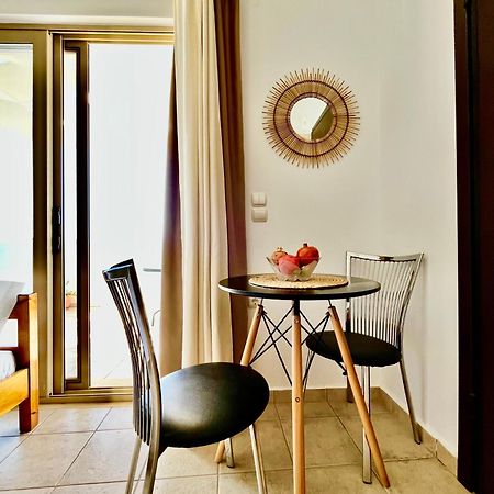Апартаменты Giotas House Иерапетра Экстерьер фото